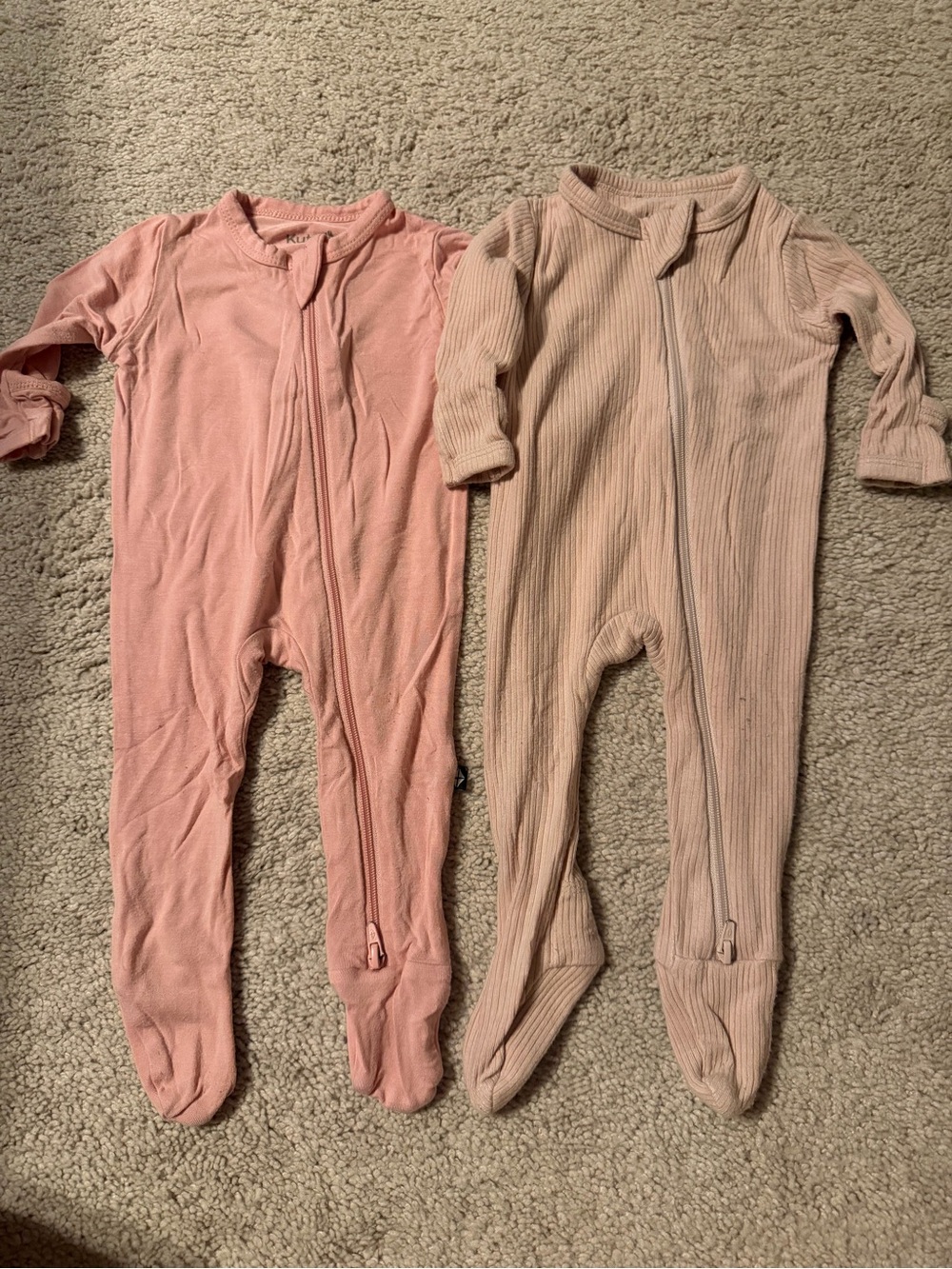 Kyte BABY Pink and Cream Ribbed Footed One-Pieces (Pair)